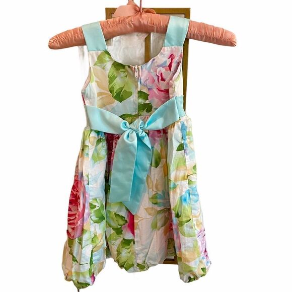 Vintage Girls Dress Floral with Satin Straps Sash - Picture 6 of 6